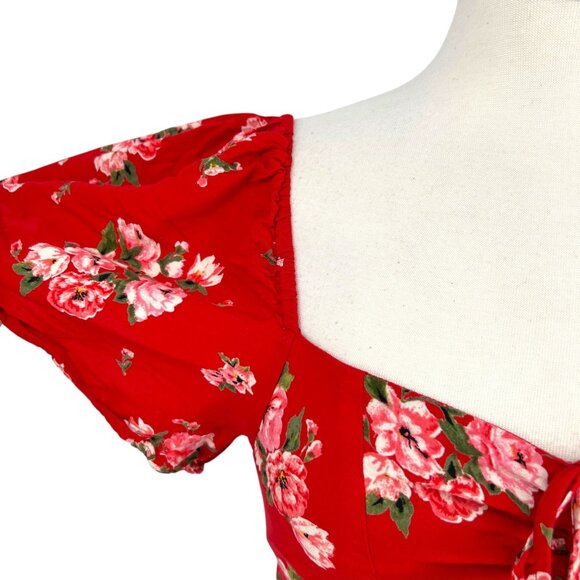 BOG Red Floral Crop Top Flutter Sleeves Ruched Front Size Large - Picture 3 of 10